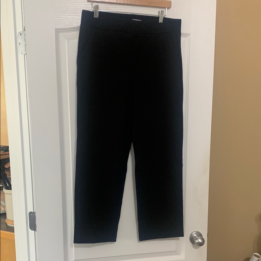 New, women’s black pants, stretchy